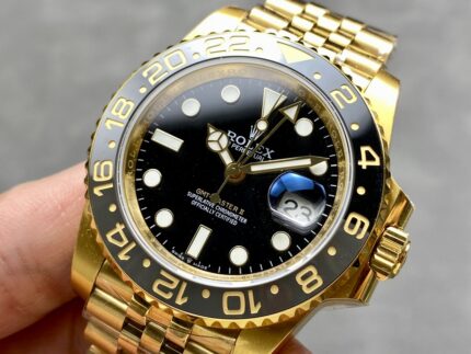 GMT126713GRNR偽物時計