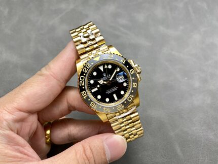 GMT126713GRNR偽物時計23