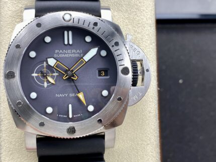 PAM01323コピー時計
