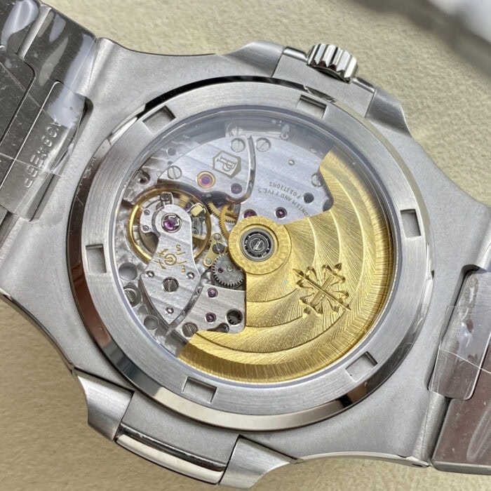 パテック フィリップ ノーチラスコピー5711/1A-010 Cal.324 S Cムーブメント - 画像 (7)