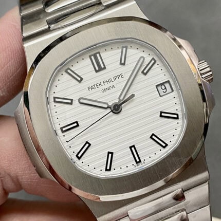 Replica Patek Philippe Nautilus 5711 1A 011 White Dial 40mmClone Cal.324SCMovement