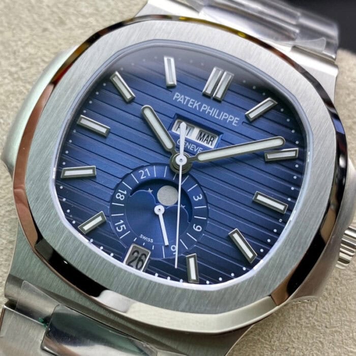 パテックフィリップ ノーチラスコピー5726/1A001 Cal.324 S QA LU 24H/303ムーブメント - 画像 (3)
