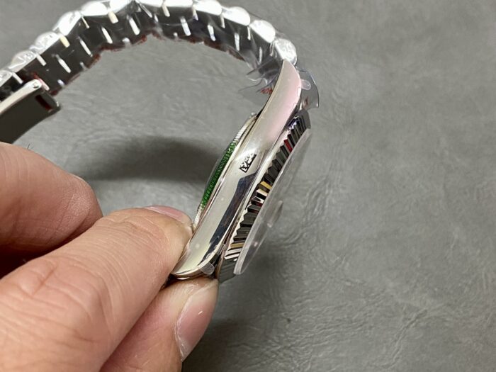 ロレックスコピーデイデイトM228239 0060 Swiss ETA社 2836-2 ムーブメント - 画像 (6)