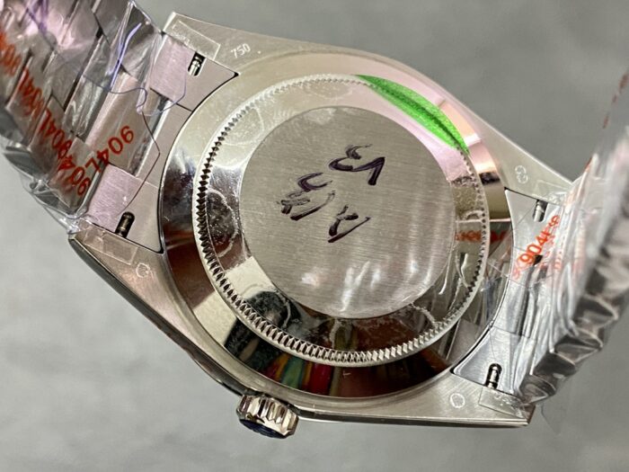 ロレックスコピーデイデイトM228239 0060 Swiss ETA社 2836-2 ムーブメント - 画像 (7)