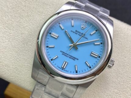 ロレックス 124300 コピー