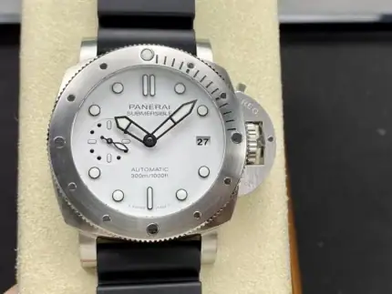 PAM02223コピー時計