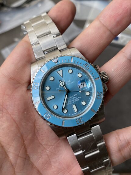 Rolex Submariner Date1