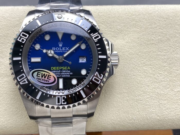 ロレックスコピー シードゥエラー ディープシー Dブルー 136660  Cal.3235 EWE工場 - 画像 (2)