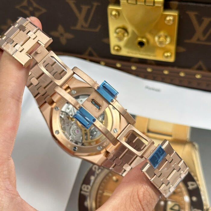 オーデマピゲロイヤルオークコピー クロノグラフ26239OR.OO.1220OR.02 APS工場 - 画像 (11)