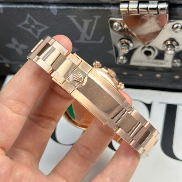 ロレックスコスモグラフデイトナスーパーコピー126505-0005 Cal.4131ムーブメント - 画像 (11)