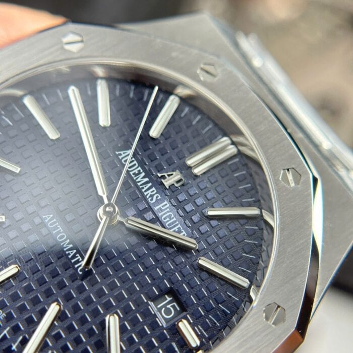 オーデマ ピゲ ロイヤルオークスーパーコピー15400ST Blue文字盤 41mm APS工場 - 画像 (7)
