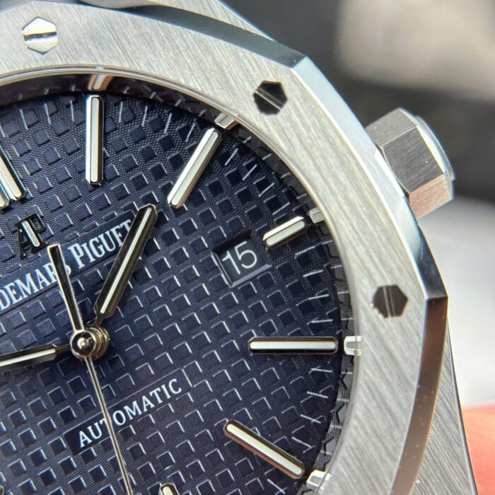 オーデマ ピゲ ロイヤルオークスーパーコピー15400ST Blue文字盤 41mm APS工場 - 画像 (8)