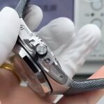 オーデマ ピゲ ロイヤル オーク トゥールビヨン “コンパニオン” Ref. 26656TI.GG.D019VE.01 - 画像 (5)