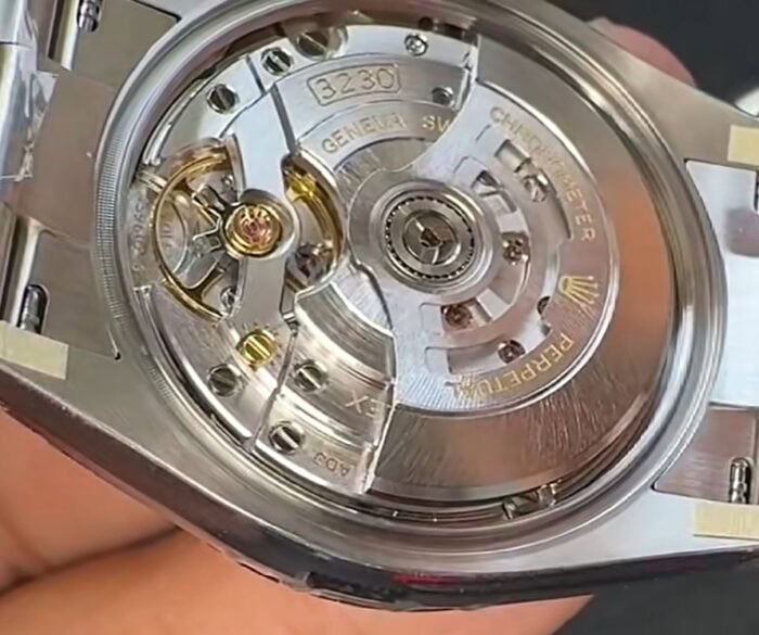 ロレックスオイスターパーペチュアル124300コピー41 ターコイズブルー VS工場 - 画像 (6)