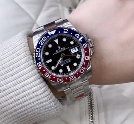 ロレックス GMTマスターIIコピー Ref.126710BLRO 赤青ベゼル