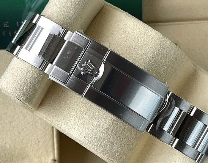 ロレックスデイトナコピー126509-0003 cal.4131ムーブメント加重版VS工場製 - 画像 (14)