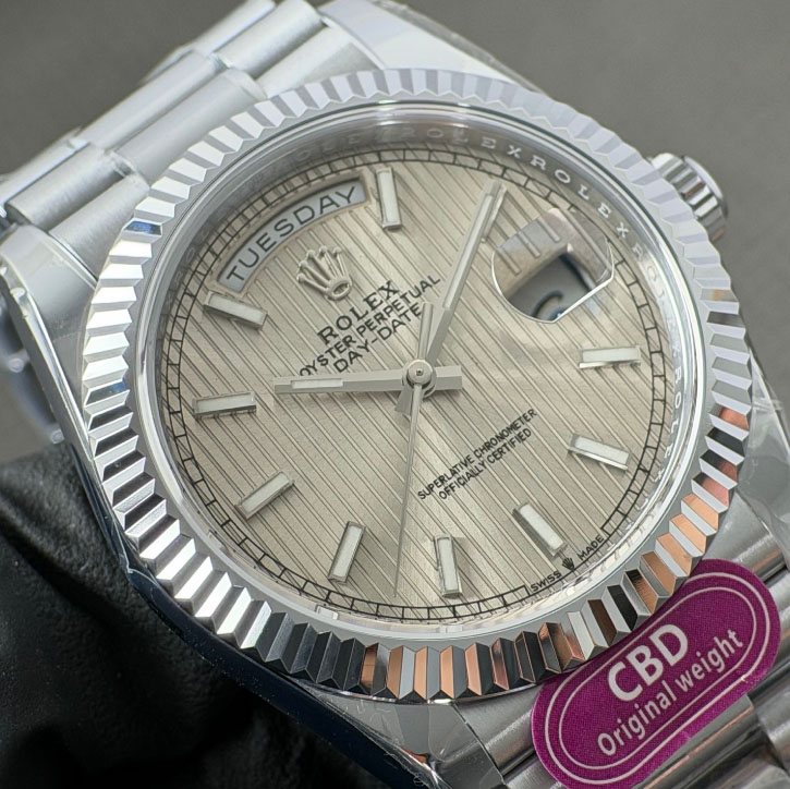 ロレックススーパーコピーデイデイト228239-0001 cal.3255加重版1