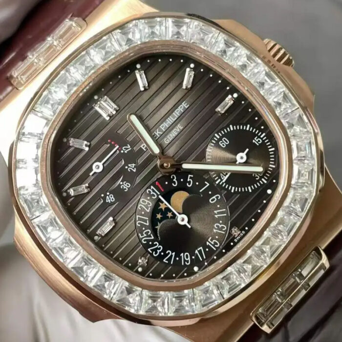 パテックフィリップコピーノーチラス5724R-001 18k砲金本物と同じ重量114g - 画像 (5)