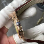 パテックフィリップコピーノーチラス5724R-001 18k砲金本物と同じ重量114g - 画像 (13)