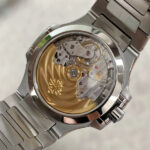 パテックフィリップコピーノーチラス7118/1A-011 35.2mm Cal.26-330 S C自動巻き - 画像 (5)