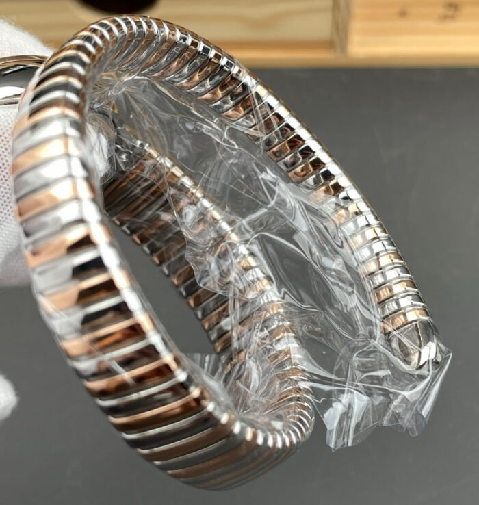 ブルガリコピーセルペンティ トゥボガス103708 35mmクォーツ搭載 - 画像 (8)